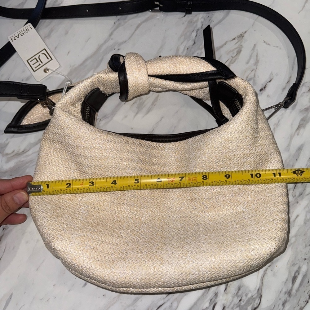 NWT Urban Expressions Beige and Black Crossbody Bag - Picture 15 of 15